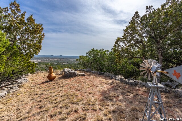 Listing photo id 38 for 285 Timberhill