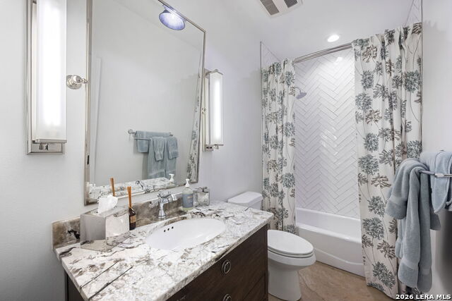 Listing photo id 13 for 2870 Rebecca Creek