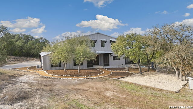 Listing photo id 21 for 2870 Rebecca Creek