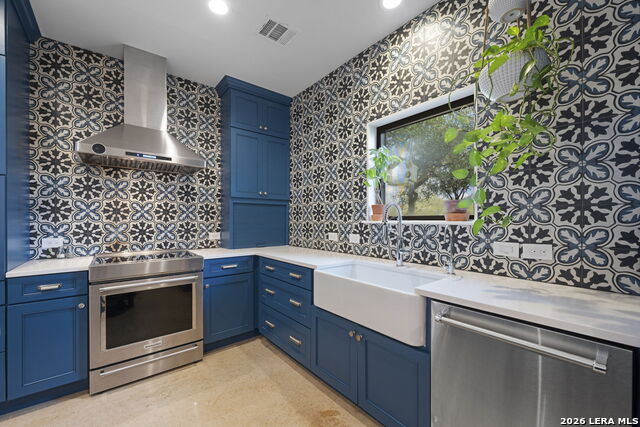 Listing photo id 4 for 2870 Rebecca Creek