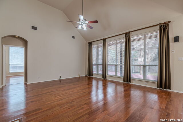 Image 13 of 50 For 843 Peg Oak  