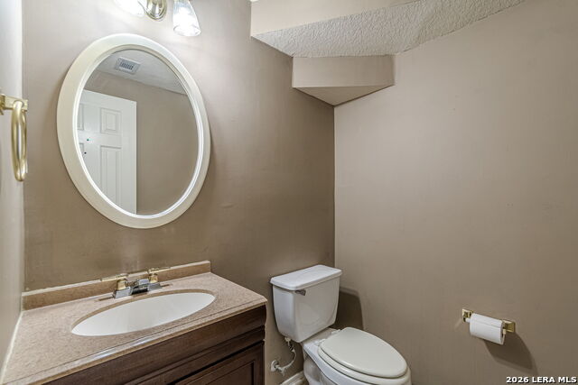 Image 29 of 50 For 843 Peg Oak  