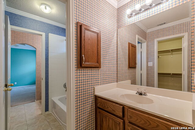 Image 38 of 50 For 843 Peg Oak  