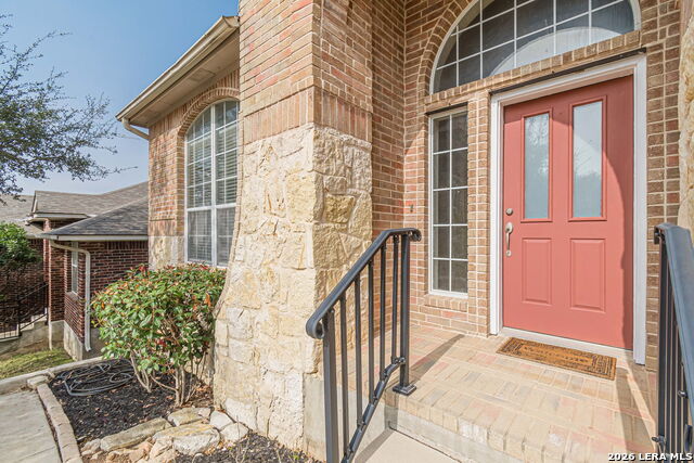 Image 4 of 50 For 843 Peg Oak  