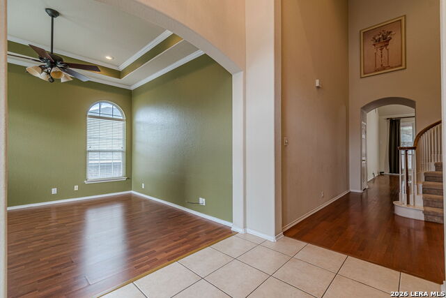 Image 7 of 50 For 843 Peg Oak  