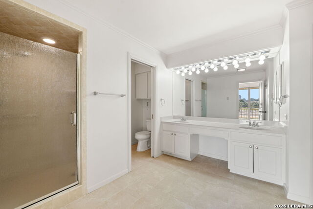 Image 20 of 29 For 4001 New Braunfels N Apt 300a