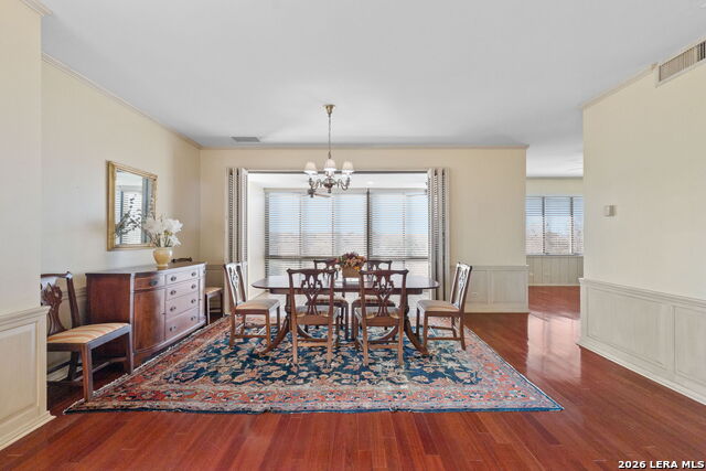 Image 6 of 29 For 4001 New Braunfels N Apt 300a