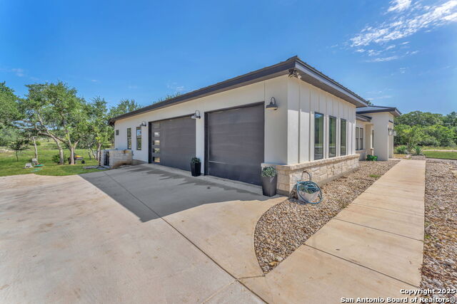 Image 10 of 84 For 740 Sharp Springs