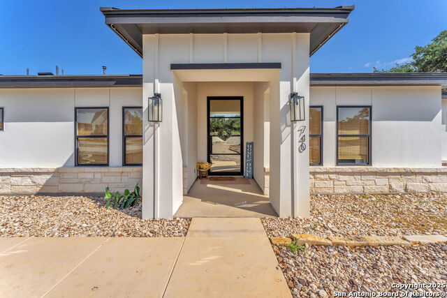 Image 11 of 84 For 740 Sharp Springs