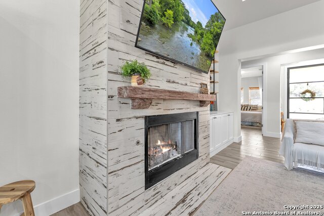 Image 22 of 84 For 740 Sharp Springs