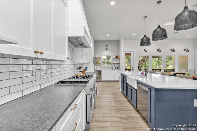 Image 29 of 84 For 740 Sharp Springs