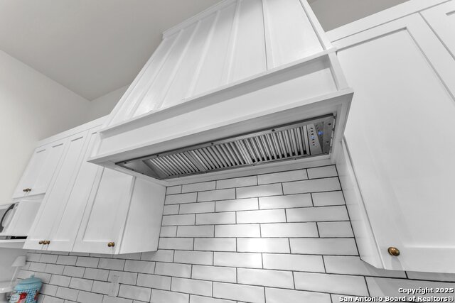 Image 35 of 84 For 740 Sharp Springs