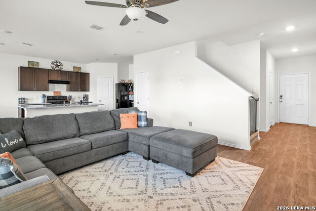 Image 6 of 28 For 13319 Winemaker