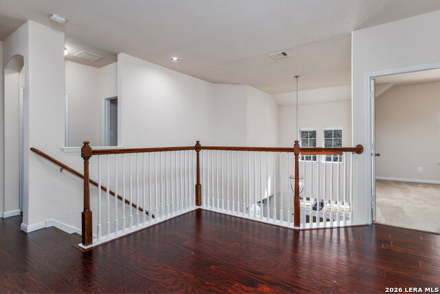 Image 32 of 41 For 18803 Millhollow