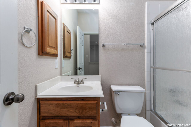 Image 39 of 41 For 18803 Millhollow