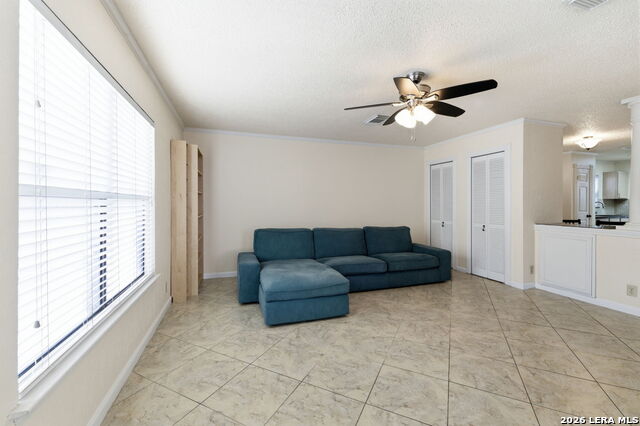 Image 14 of 43 For 5506 Kenton Bluff