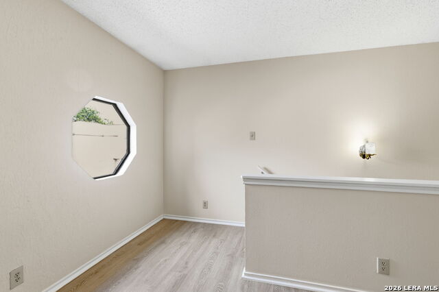 Image 18 of 43 For 5506 Kenton Bluff