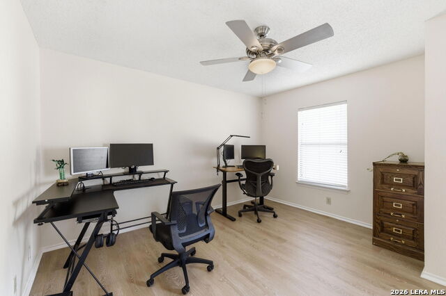 Image 20 of 43 For 5506 Kenton Bluff