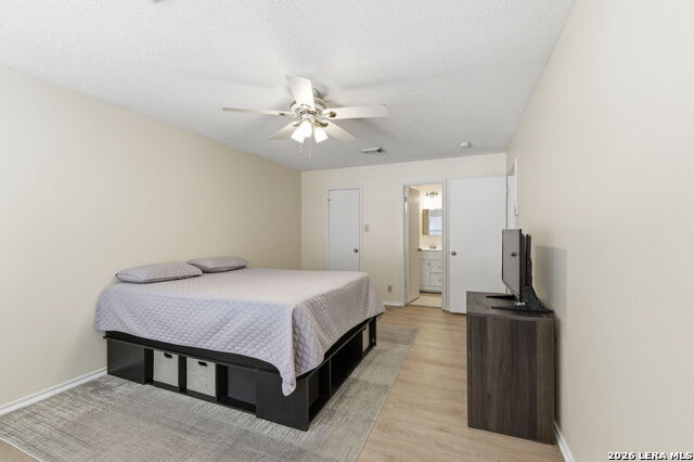 Image 31 of 43 For 5506 Kenton Bluff