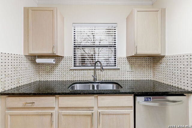 Image 9 of 43 For 5506 Kenton Bluff