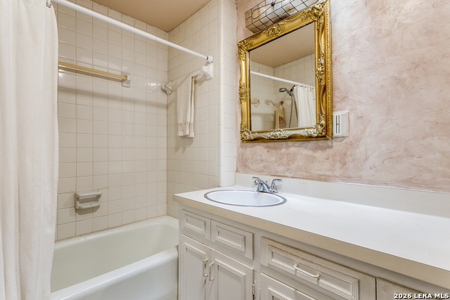 Image 11 of 12 For 231 Sunset E