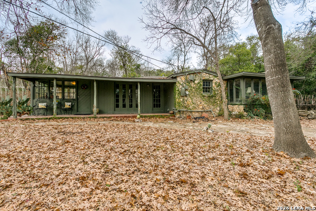 Image 3 of 12 For 231 Sunset E