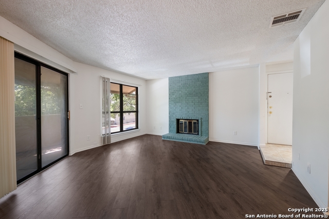 Image 10 of 32 For 11843 Braesview  1614