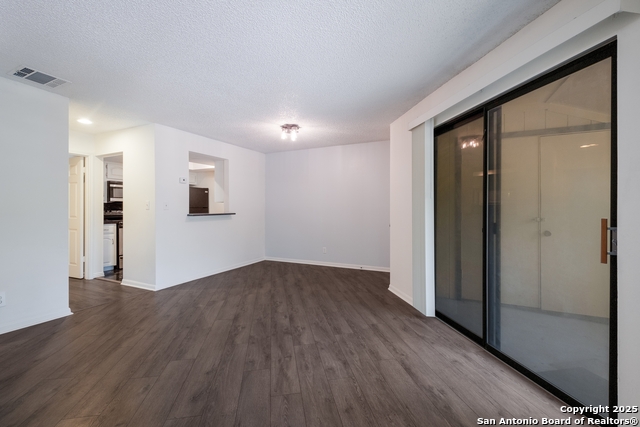 Image 11 of 32 For 11843 Braesview  1614