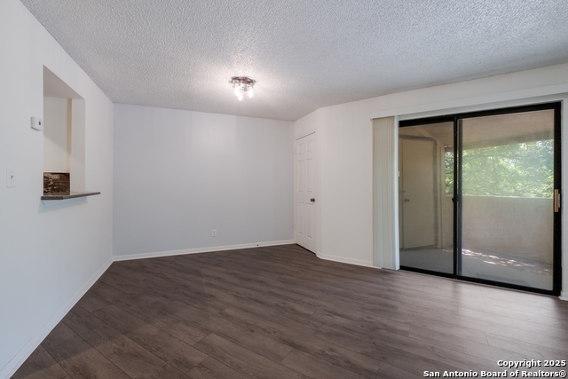 Image 12 of 32 For 11843 Braesview  1614