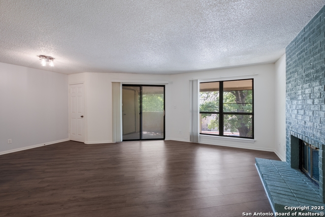 Image 5 of 32 For 11843 Braesview  1614