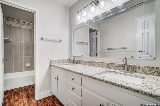 Image 10 of 17 For 122 Terra Alta E 21