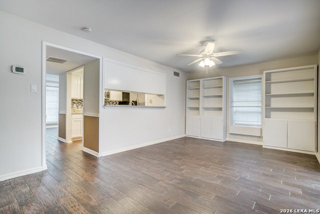 Image 13 of 17 For 122 Terra Alta E 21