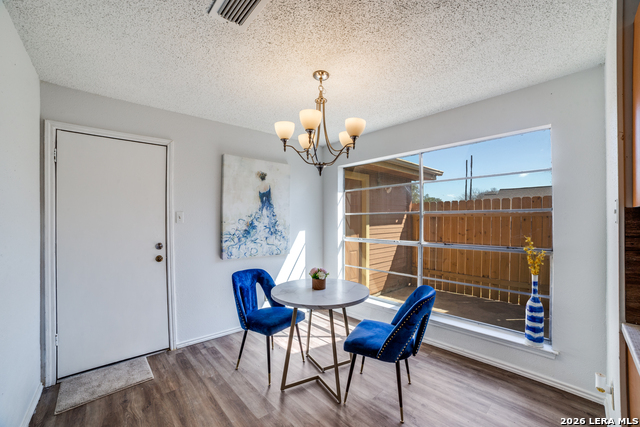 Image 12 of 19 For 9502 Woodland