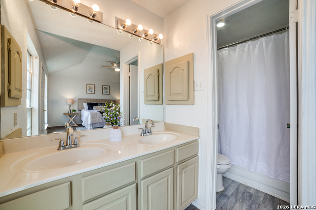 Image 16 of 19 For 9502 Woodland