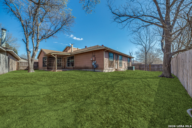 Image 19 of 19 For 9502 Woodland