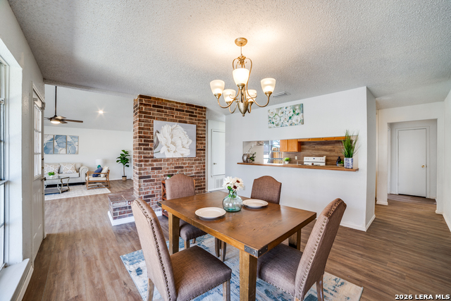 Image 7 of 19 For 9502 Woodland