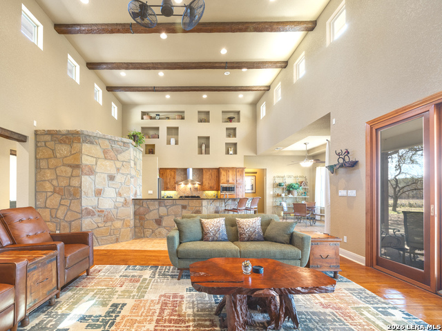 Image 10 of 28 For 526 River Crossing