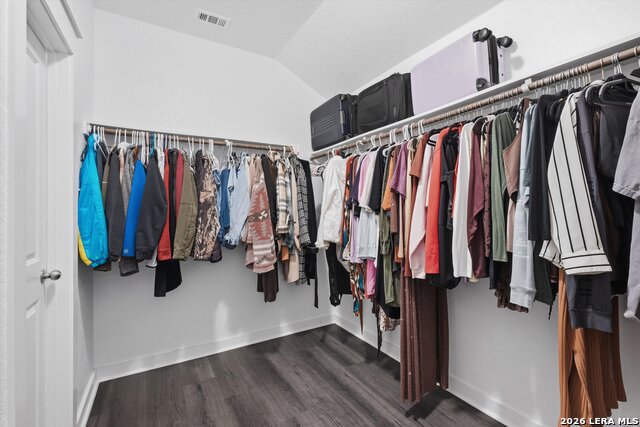 Image 23 of 31 For 10776 Rosalina Loop