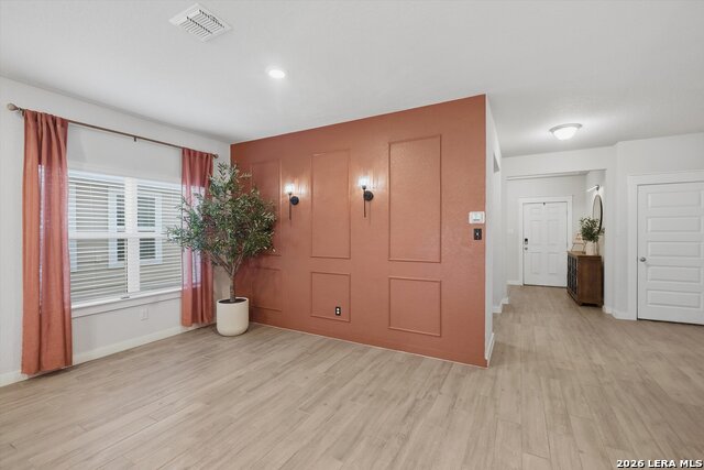 Image 4 of 31 For 10776 Rosalina Loop