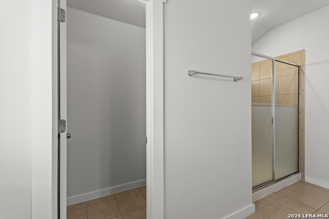 Image 18 of 32 For 4837 Park Glen