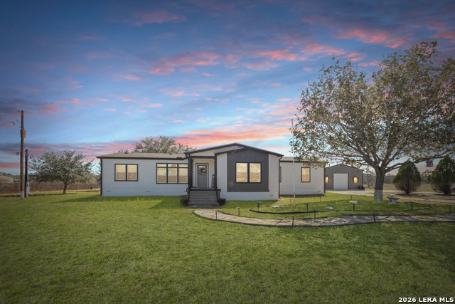 Image 2 of 49 For 175 Ranch Country