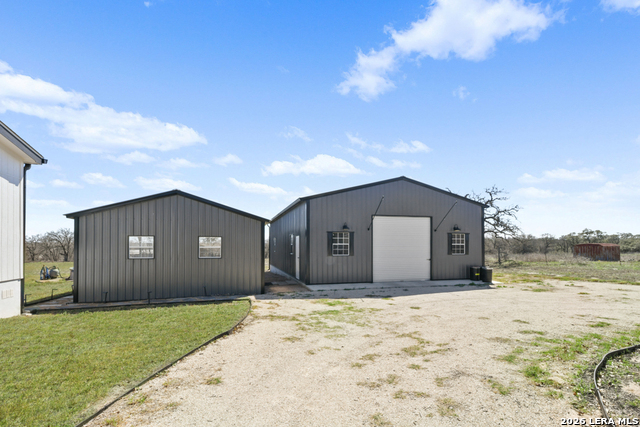 Image 4 of 49 For 175 Ranch Country