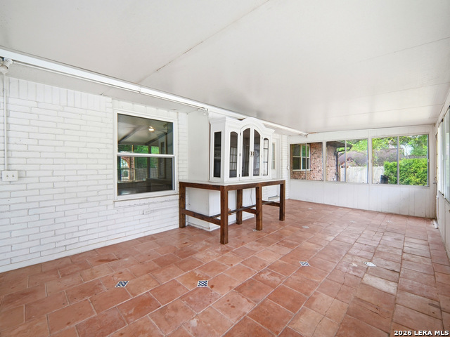 Image 29 of 43 For 5407 King Albert