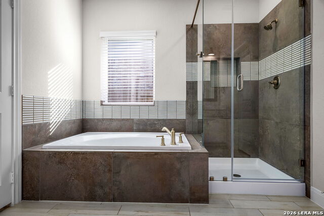 Image 22 of 44 For 608 Bodark  