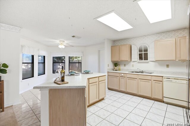 Image 14 of 42 For 8410 Park Olympia