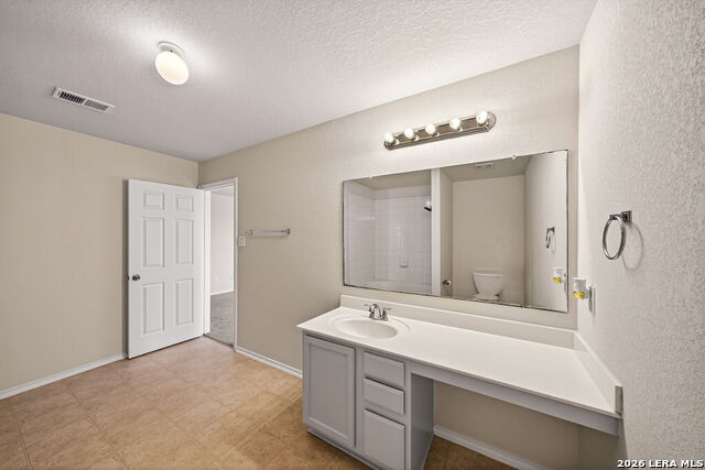 Image 21 of 37 For 9226 Beech Grove