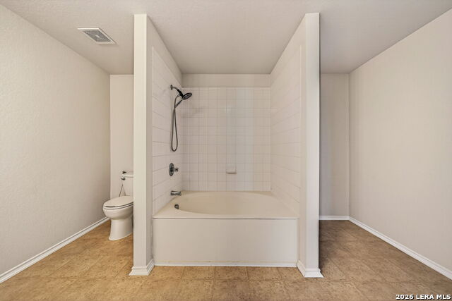 Image 22 of 37 For 9226 Beech Grove