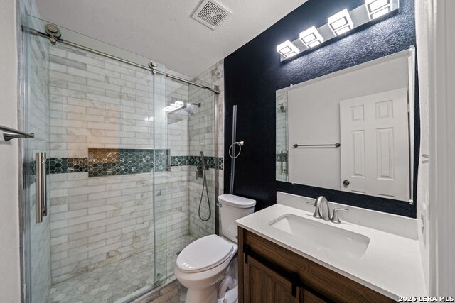 Image 25 of 37 For 9226 Beech Grove