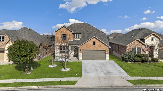 Image 2 of 18 For 907 Highland Vista