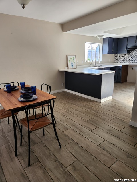 Image 3 of 7 For 5815 Kim Valley